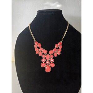 Claries Bib Statement Necklace Acrylic Pink Gold Tone Teardrop Curb Textured